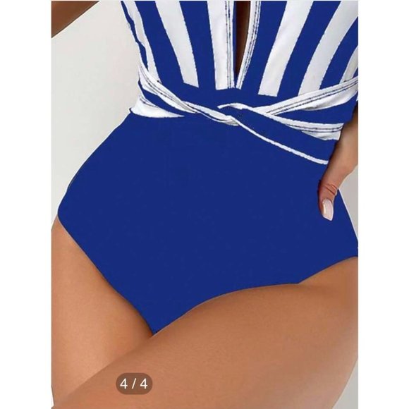 NEW Striped Halter One Piece Swimsuit S - Picture 4 of 4